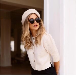 New Sojos Blossom Sunglasses with Accessories